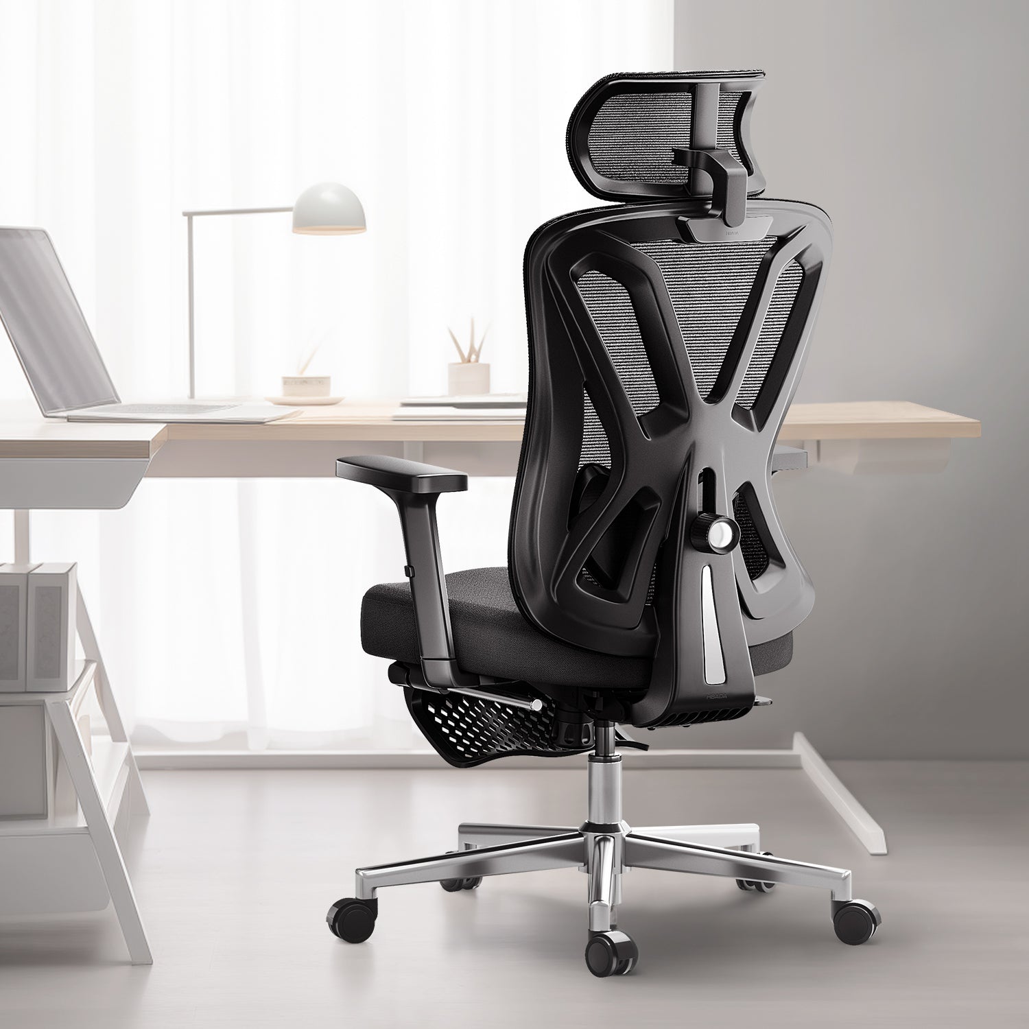 HBADA P5 Ergonomic Office Chair with Footrest black back
